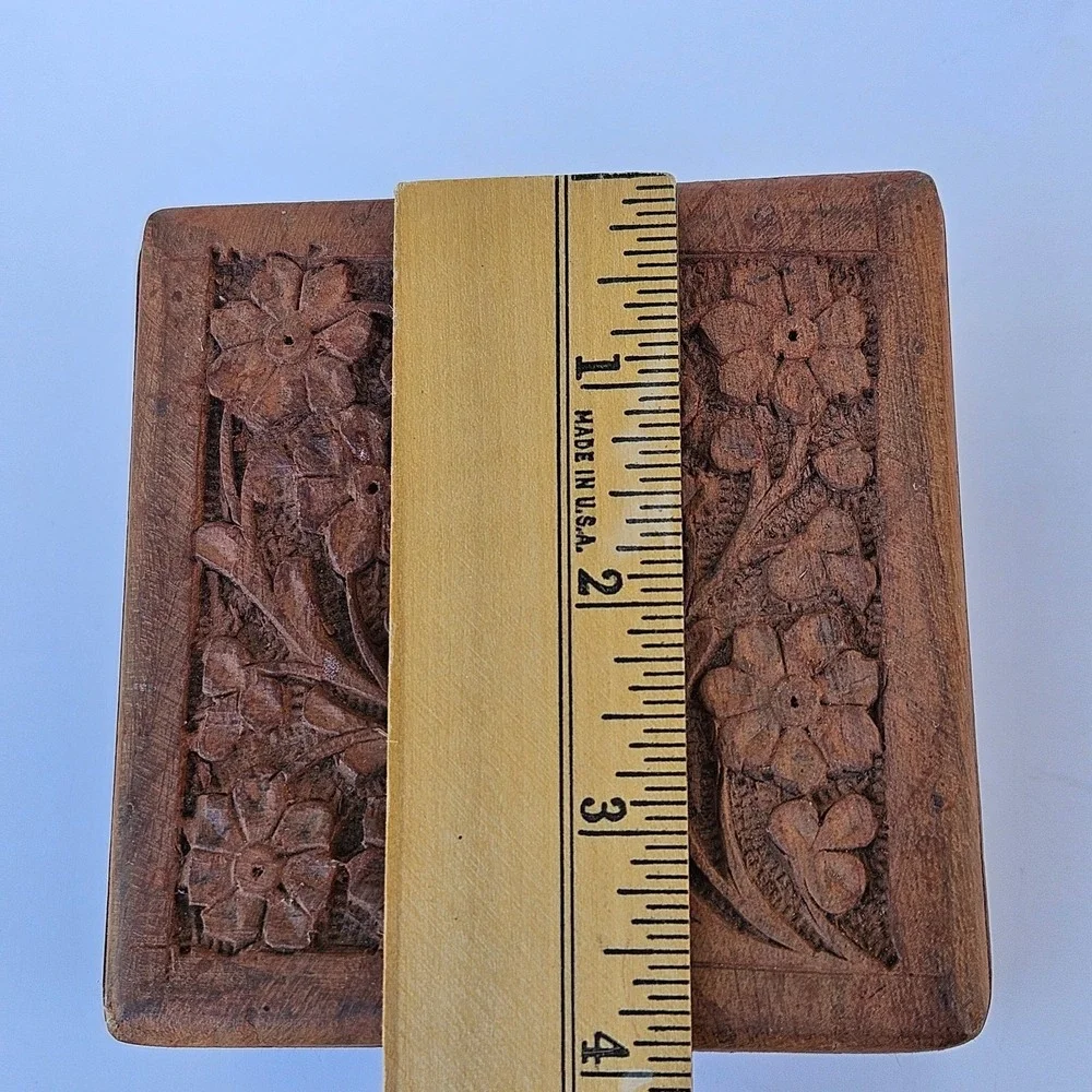 Vintage Hand Carved Wooden Trinket Box Floral India Hinged Jewelry‎ Rustic Boho